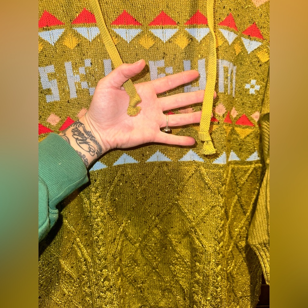 NEW FREE PEOPLE Powder Bunny Knit Sweatshirt - Picture 13 of 13